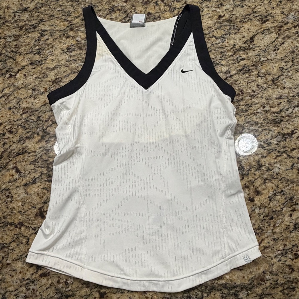 Nike Tennis Tank Top White Black V-Neck Built-in Bra NikeFit DRY Womens M ws